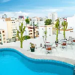 Embajadores Hotel